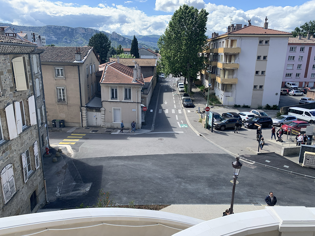 5 -Perspectives vues de l’escalier vers la basse ville, 2026 © R. Chambaud